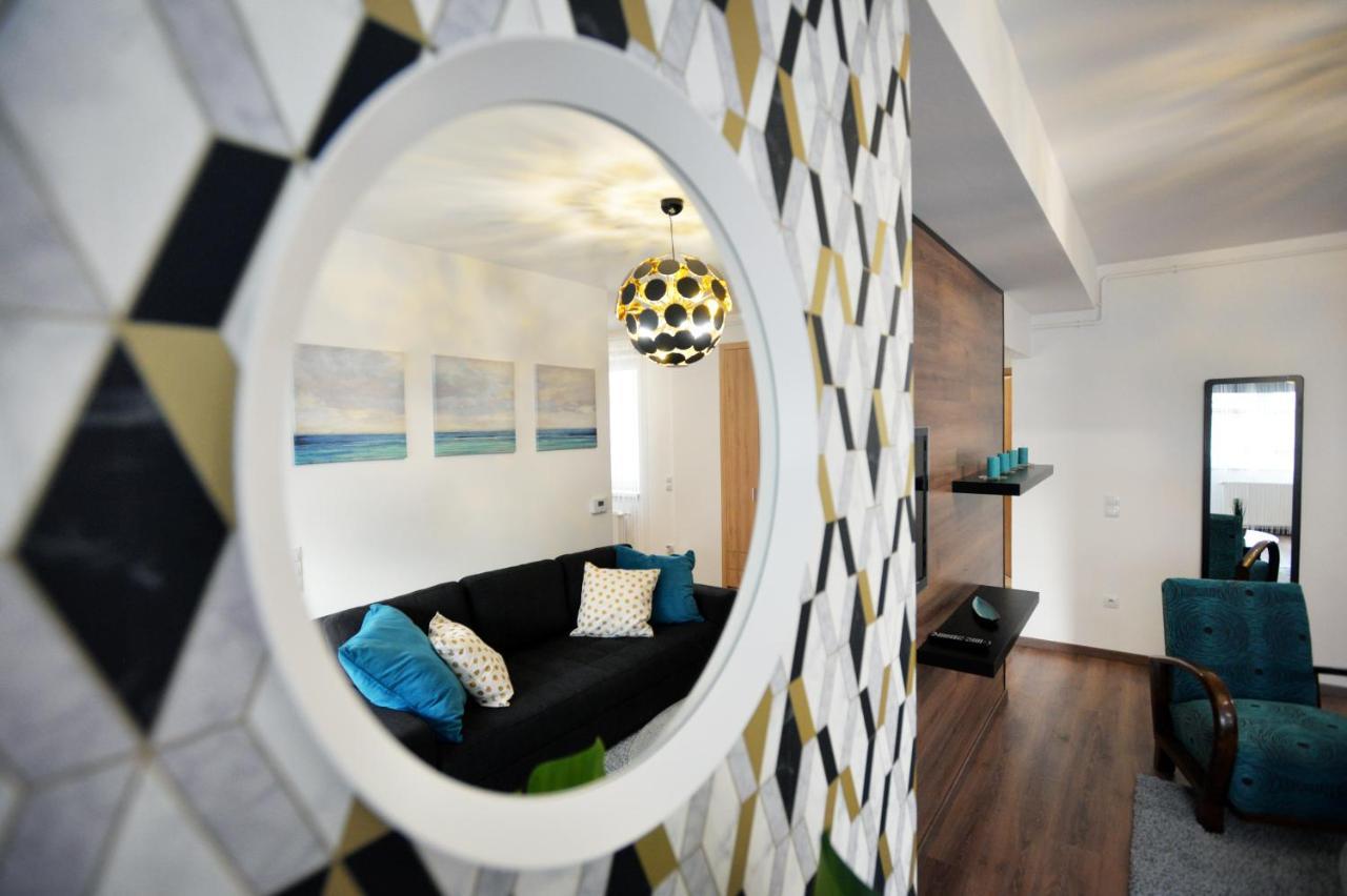 One Luxury Suites Eger Luaran gambar