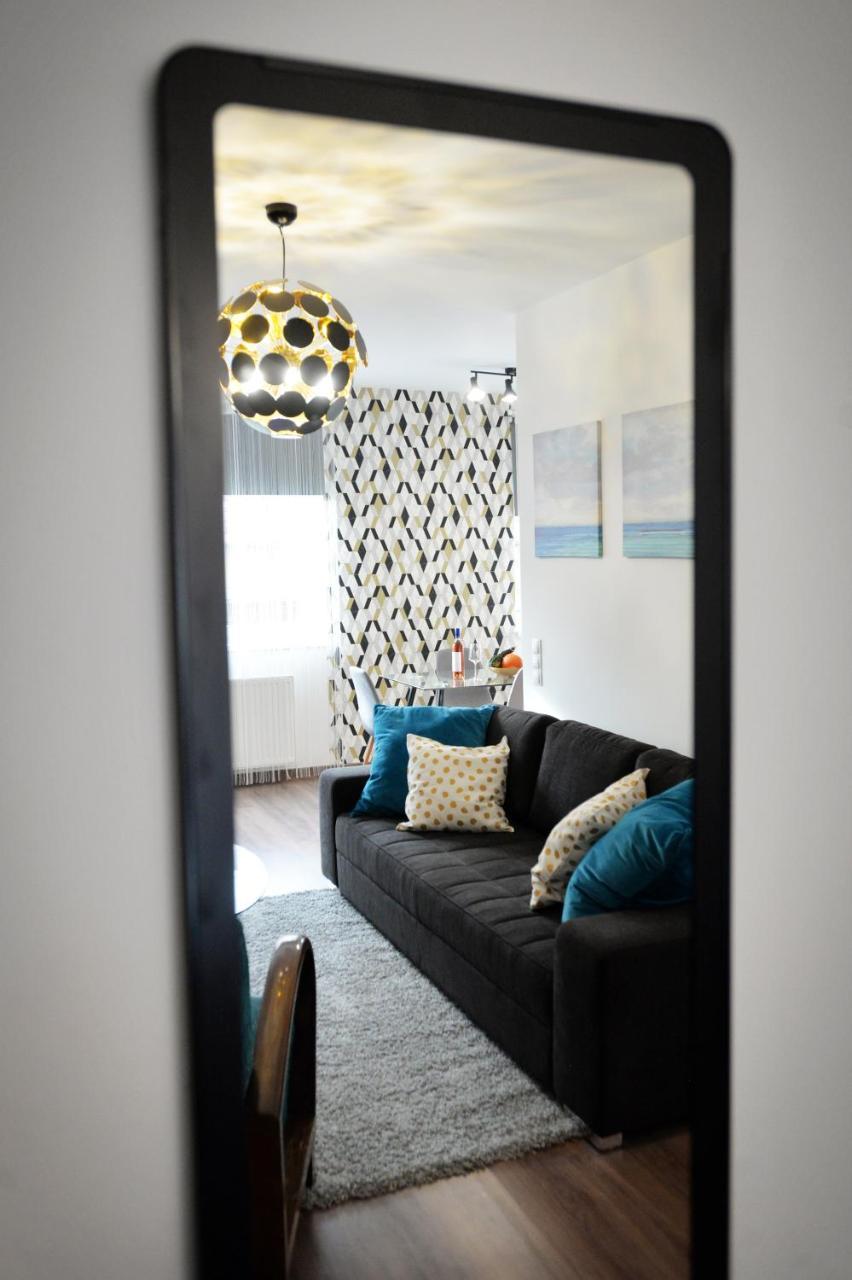 One Luxury Suites Eger Luaran gambar